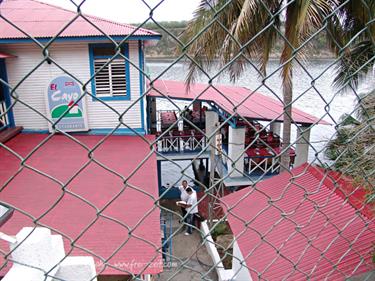 2010 Cuba, Santiago de Cuba, Cayo Granma, DSC00081b_B740